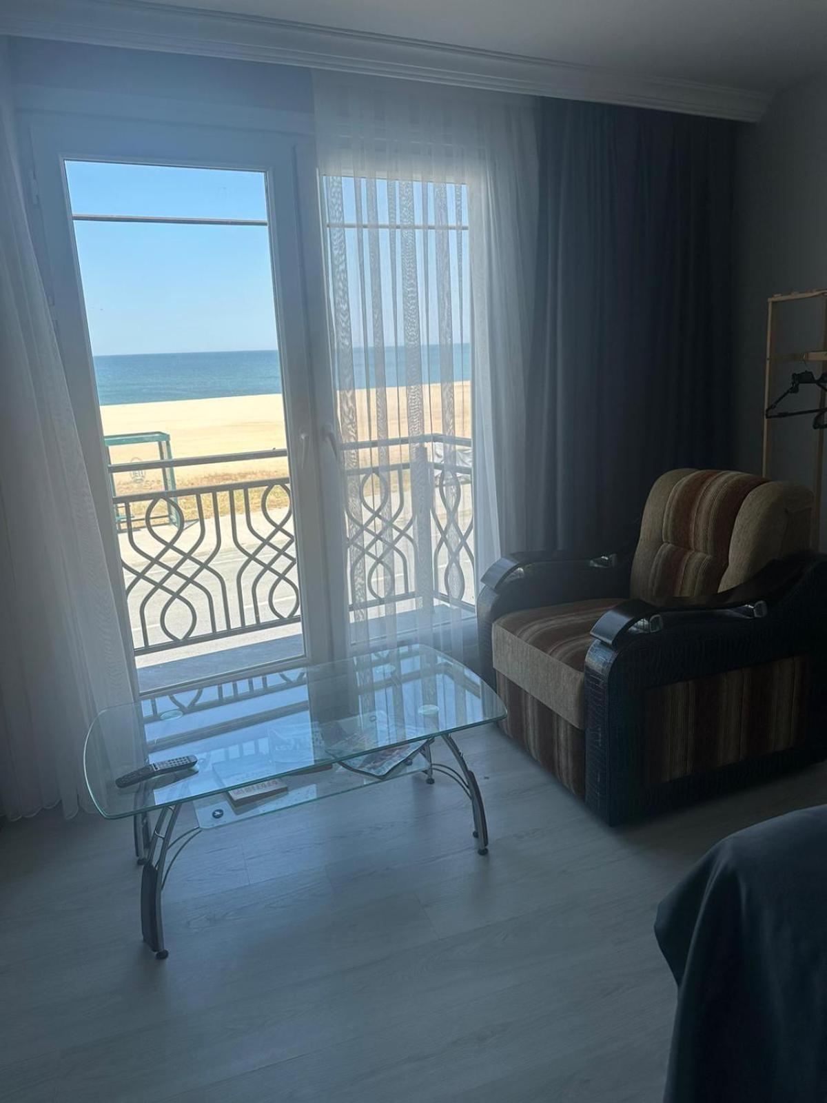 Holiday Beach Hotel Arnavutkoy Extérieur photo