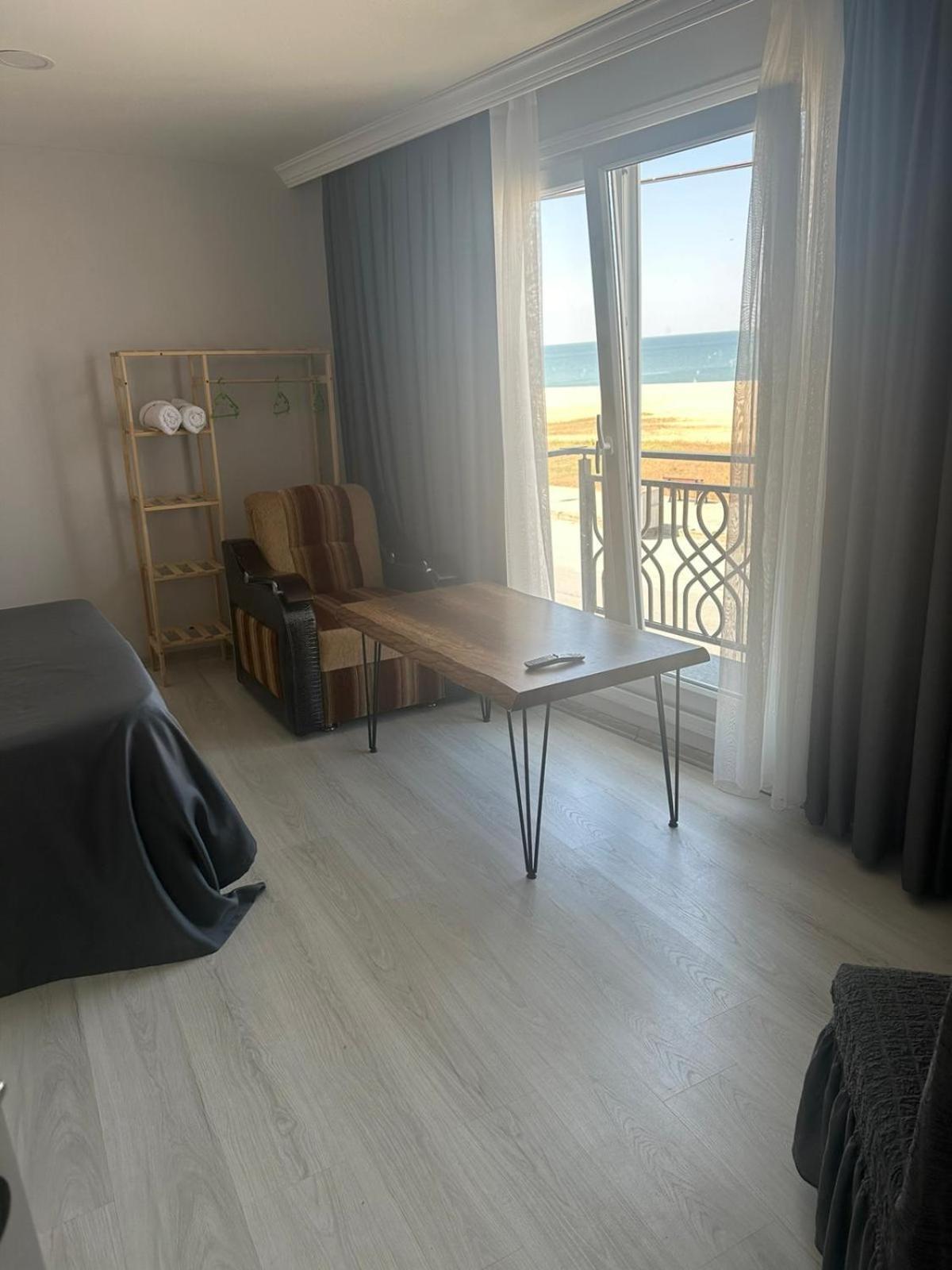 Holiday Beach Hotel Arnavutkoy Extérieur photo